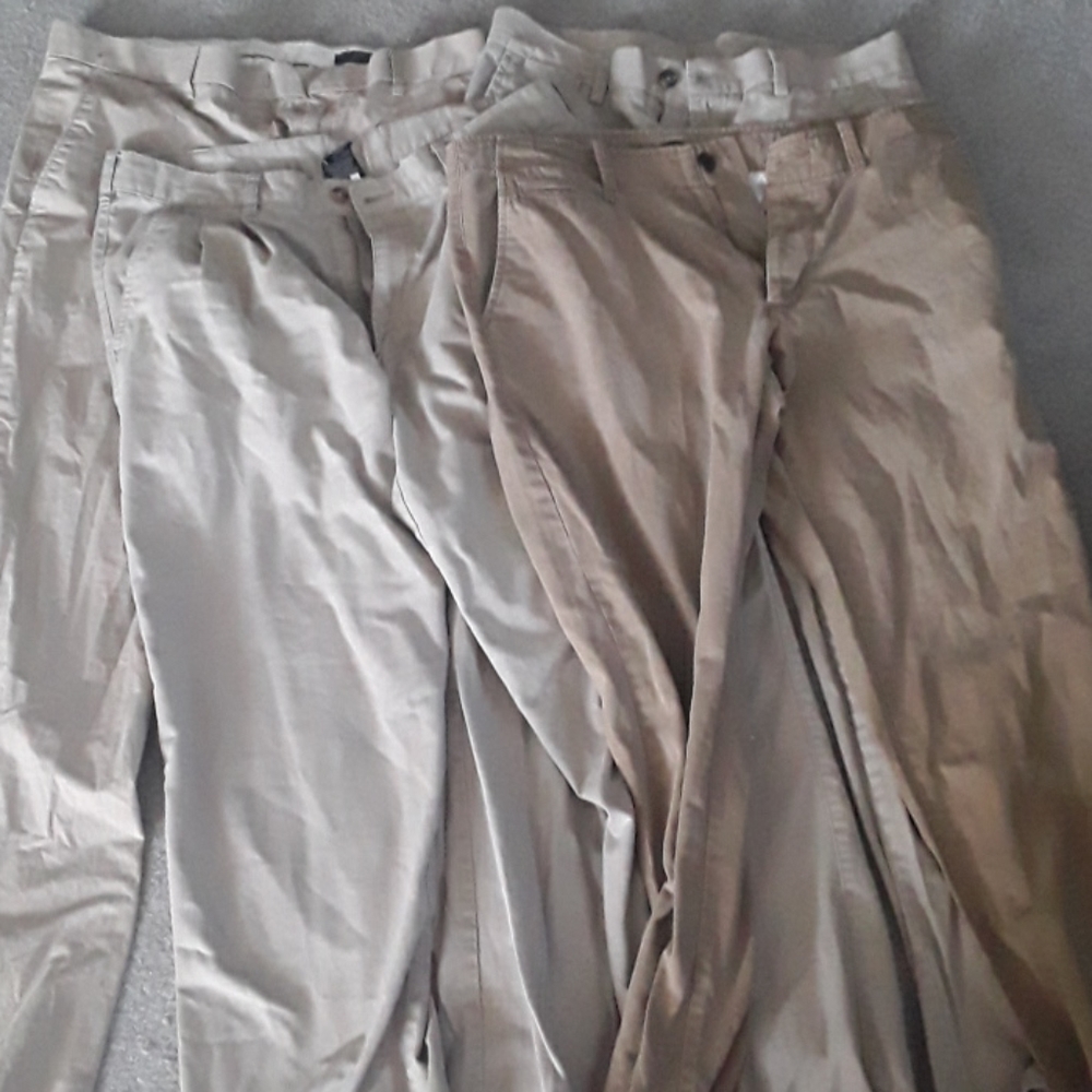 Men's Khaki Pants
